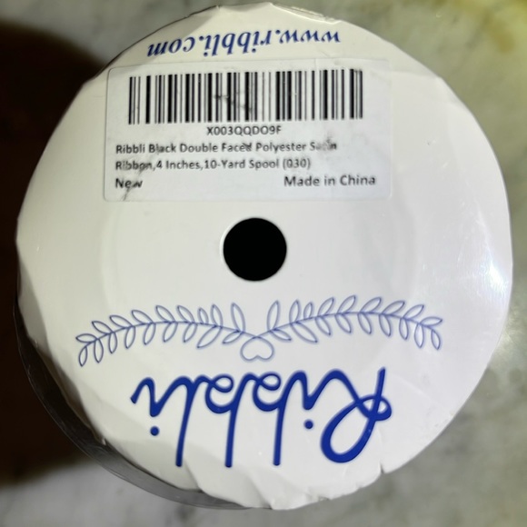 Ribbli black 4 inches 10 yard satin ribbon for wedding or celebration - Picture 3 of 4